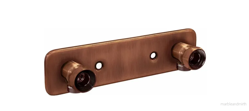 Blandarfäste Duschbyggarna c/c 160 mm för utanpåliggande rördragning Blandarfäste Duschbyggarna c/c 160 mm för utanpåliggande rördragning